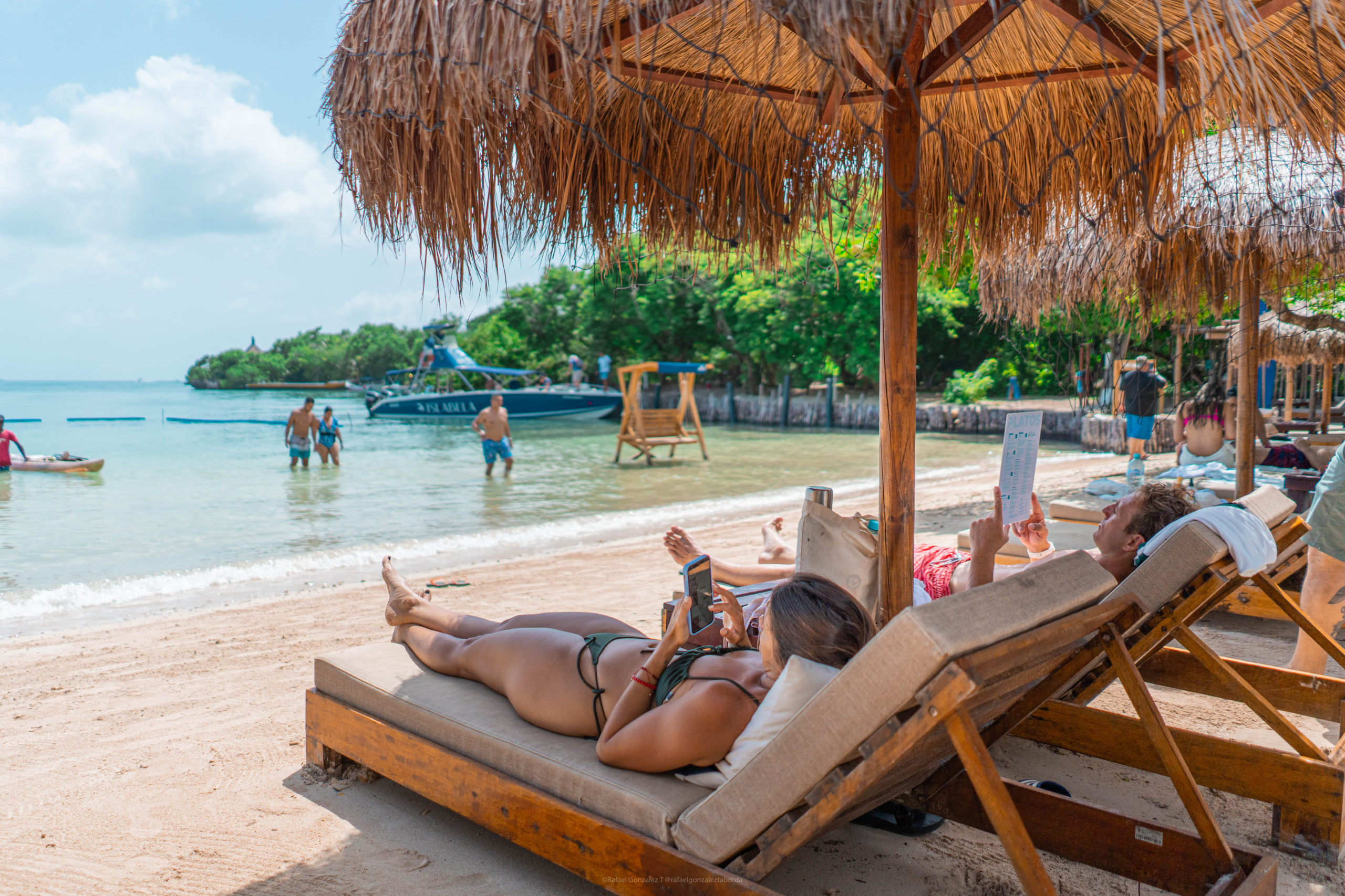 islabela rosario islands day tour